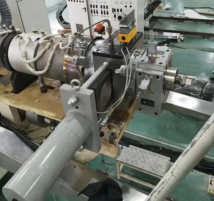 extrusion screen changer