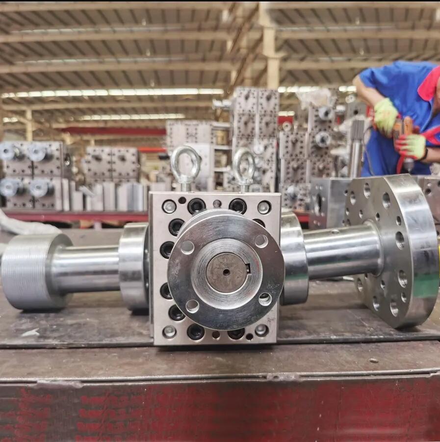 polymer melt pump