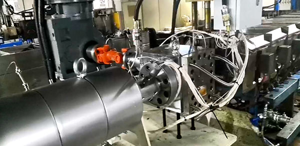 melt pump for extruder