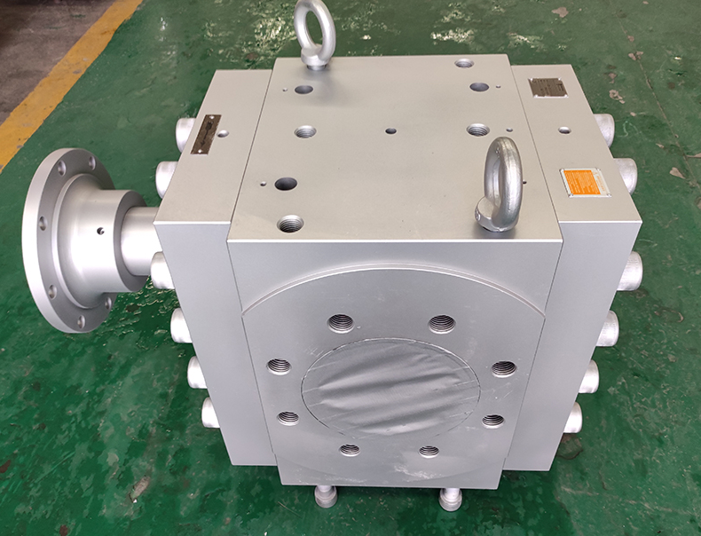 polymer melt pump