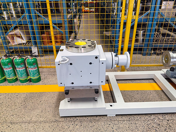 polymer melt pump