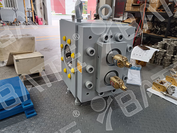 rubber extrusion melt pump
