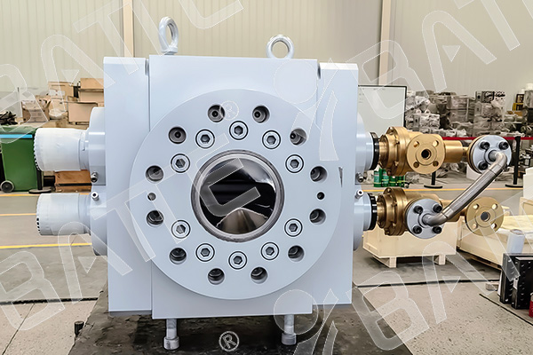 melt pump in extruder