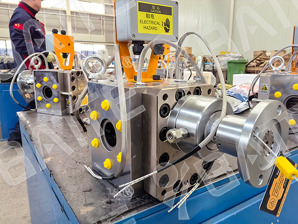 melt gear pump