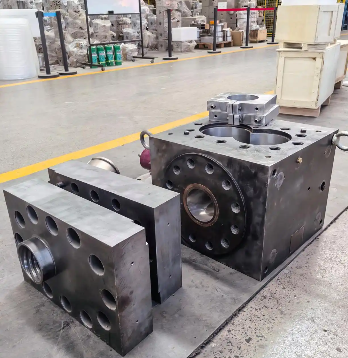 polymer melt pump